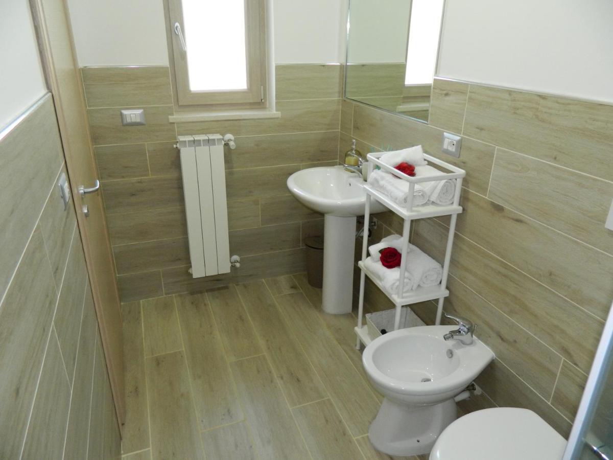 A Casa Di Anna - Locazione Turistica - Hotel Matera Buitenkant foto