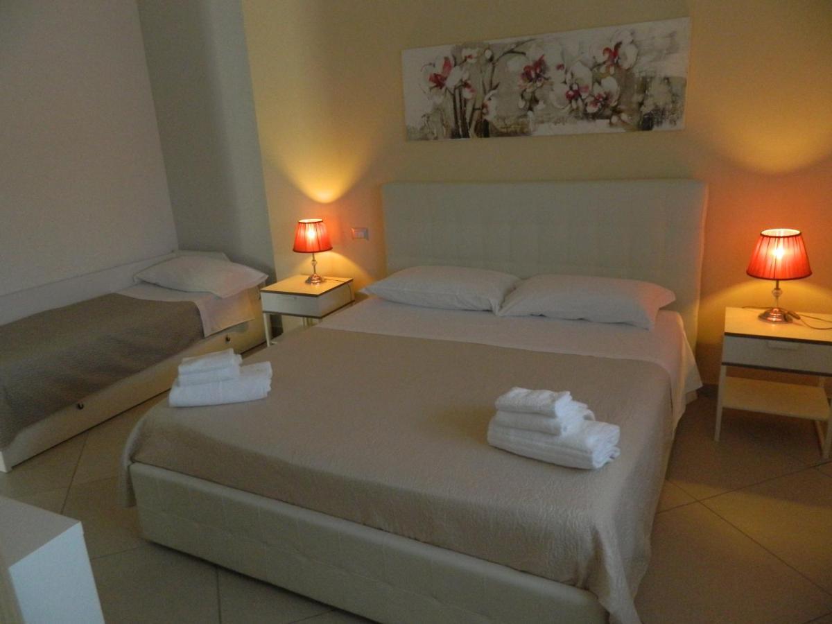 A Casa Di Anna - Locazione Turistica - Hotel Matera Buitenkant foto